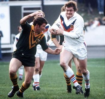 Phil Lowe, rugby league star who won the World Cup with Great .